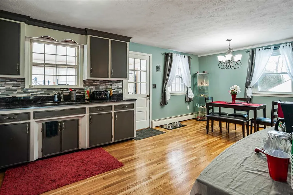 38 Barkland Drive Derry NH 03038