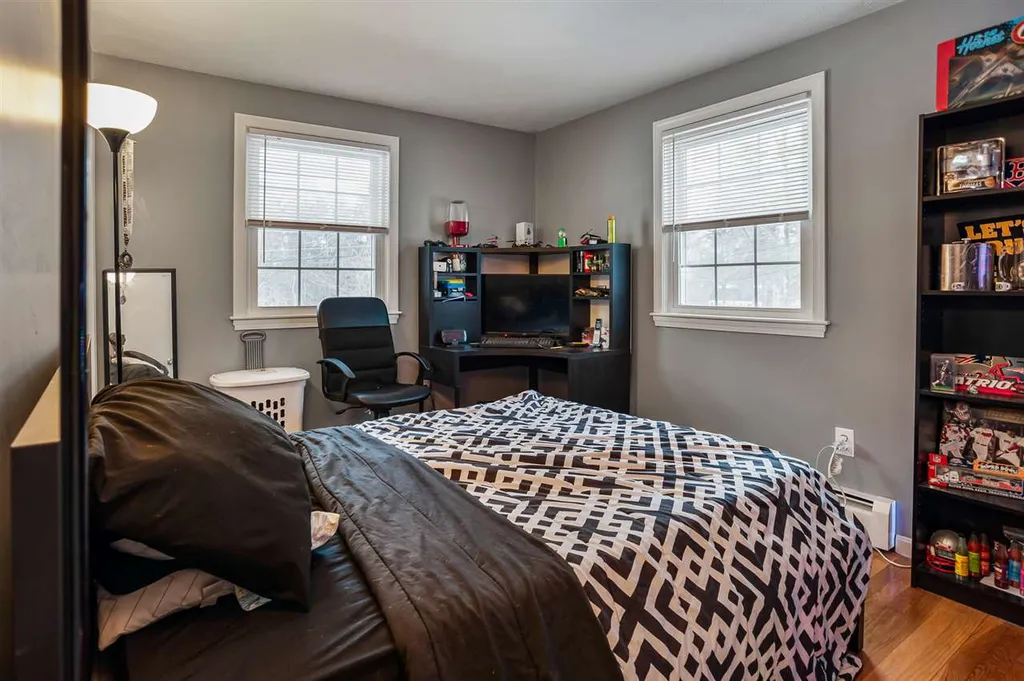 38 Barkland Drive Derry NH 03038