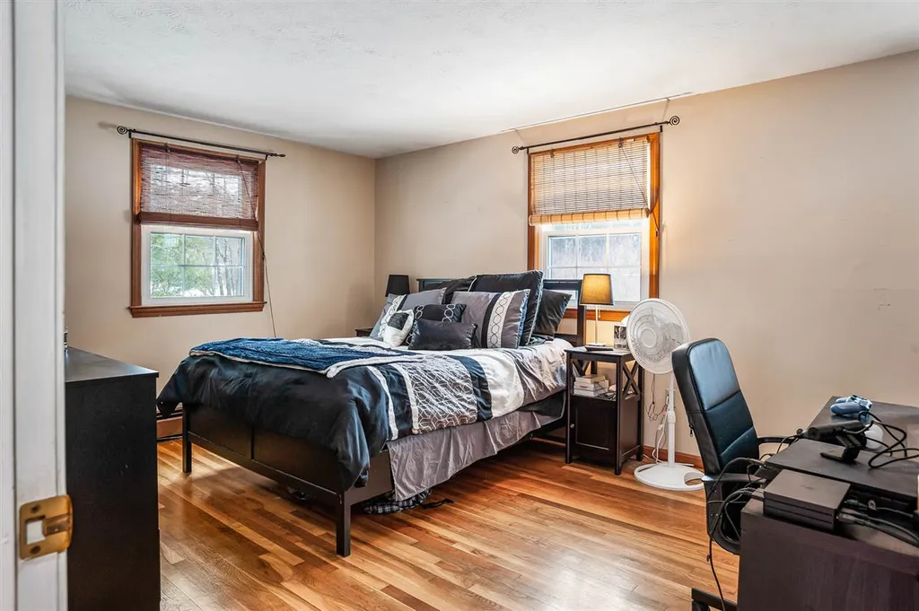 38 Barkland Drive Derry NH 03038