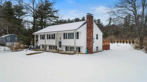 38 Barkland Drive Derry NH 03038