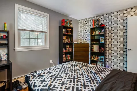 38 Barkland Drive Derry NH 03038