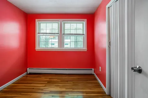 38 Barkland Drive Derry NH 03038