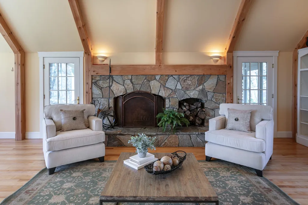 38 Via Tranquilla Street Concord NH 03301