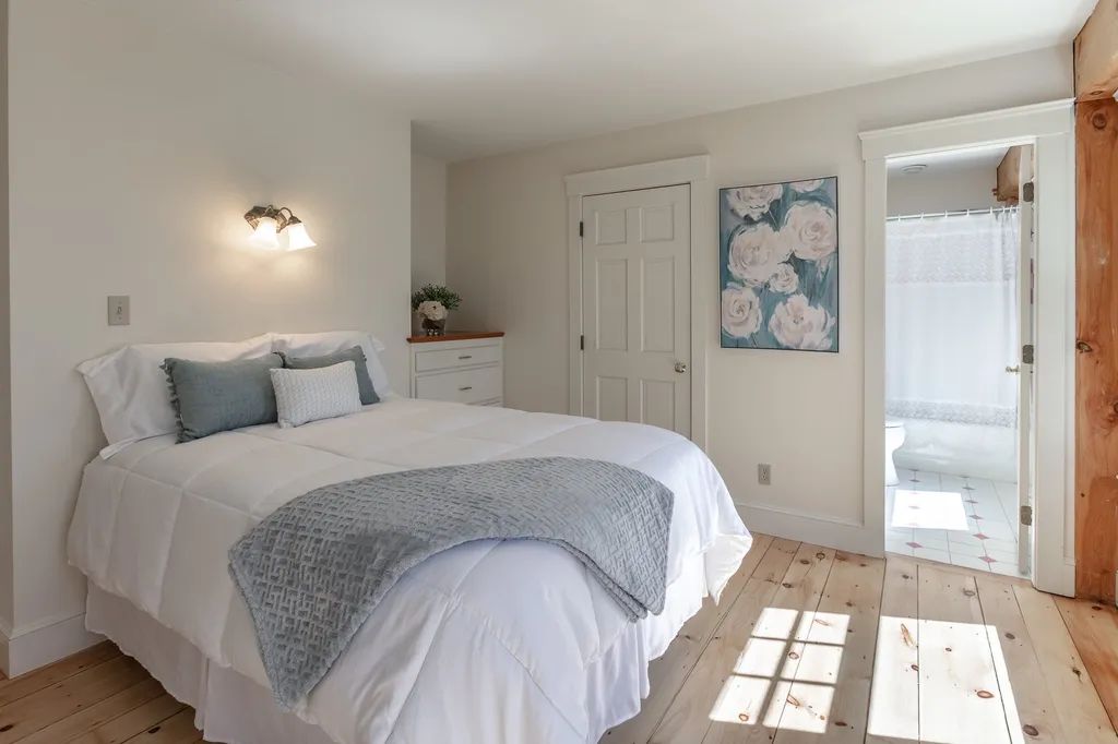 38 Via Tranquilla Street Concord NH 03301