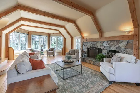 38 Via Tranquilla Street Concord NH 03301