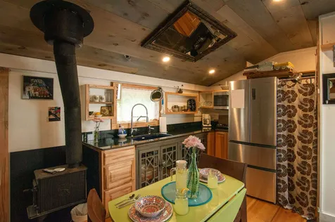 49 Frost Street Brattleboro VT 05301