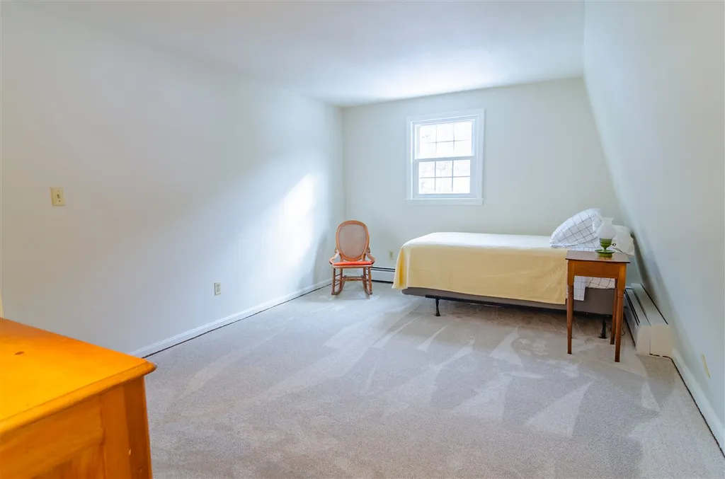 29 Sherwood Circle Salem NH 03079