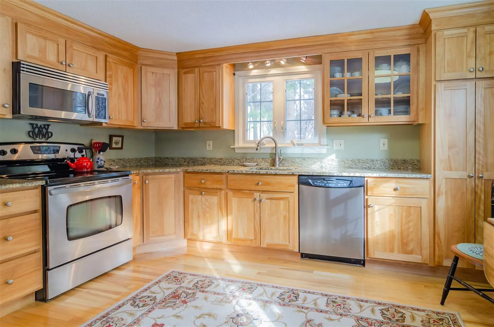 29 Sherwood Circle Salem NH 03079