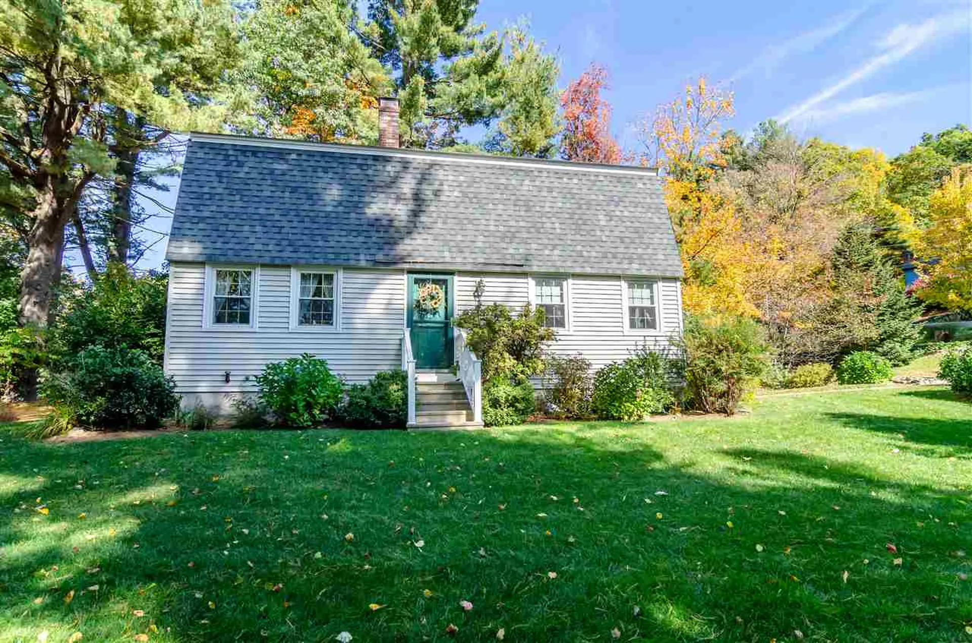29 Sherwood Circle Salem NH 03079