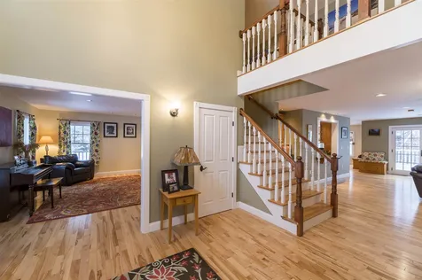 90 Meetinghouse Road Norwich VT 05055