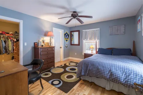 90 Meetinghouse Road Norwich VT 05055