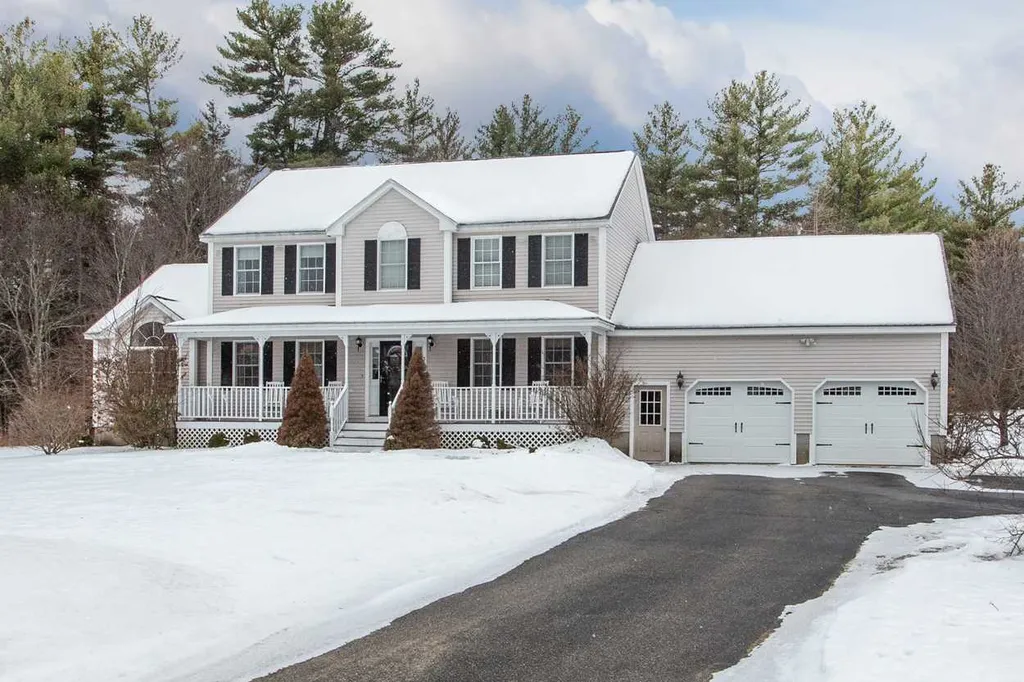5 Bliss Road Deerfield NH 03037