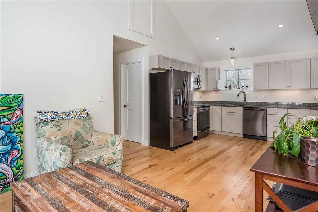 32 Rumsey Road York ME 03909-5417