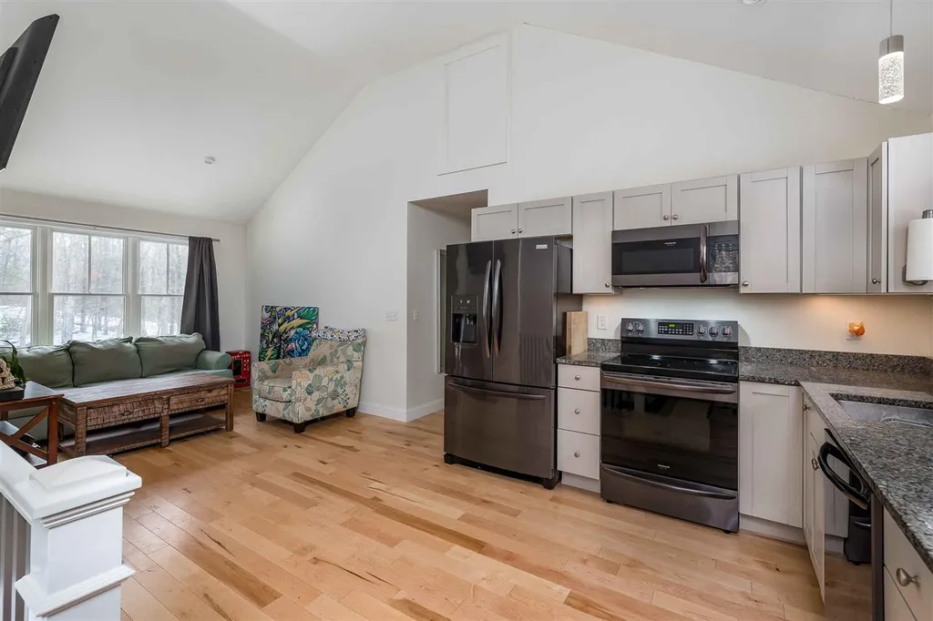 32 Rumsey Road York ME 03909-5417