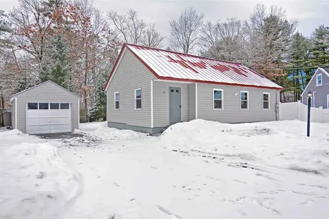 15 Berkshire Road Nashua NH 03064