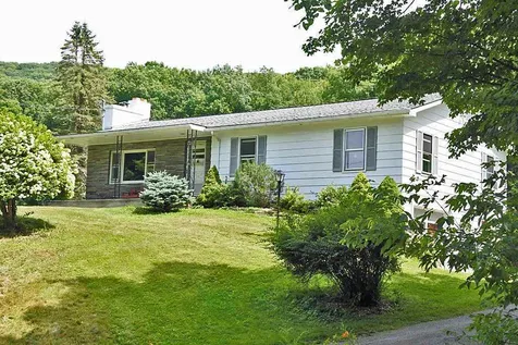 435 South Mendon Road Mendon VT 05701