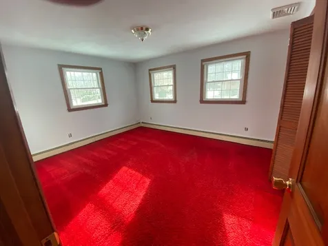 24 Hawthorne Drive Atkinson NH 03811