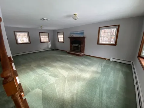24 Hawthorne Drive Atkinson NH 03811