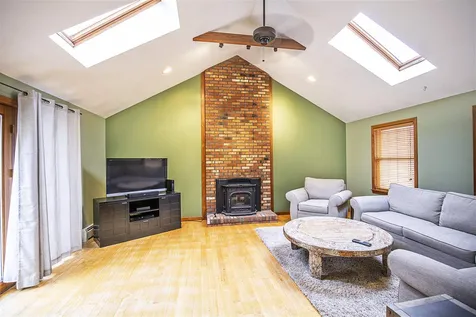 45 Erik Street Merrimack NH 03054