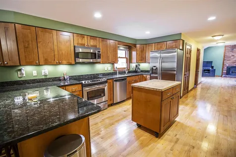 45 Erik Street Merrimack NH 03054