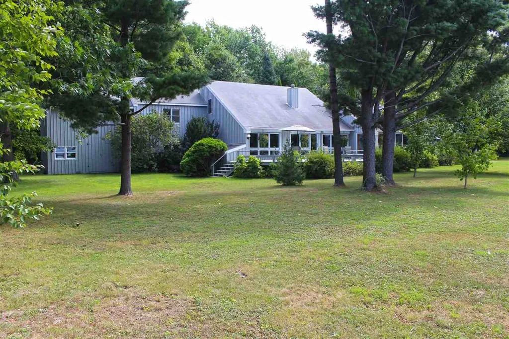 19 Adams Landing Road Extension Grand Isle VT 05458