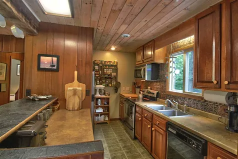 19 Adams Landing Road Extension Grand Isle VT 05458