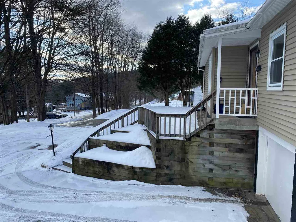 90 Brattle Street Brattleboro VT 05301