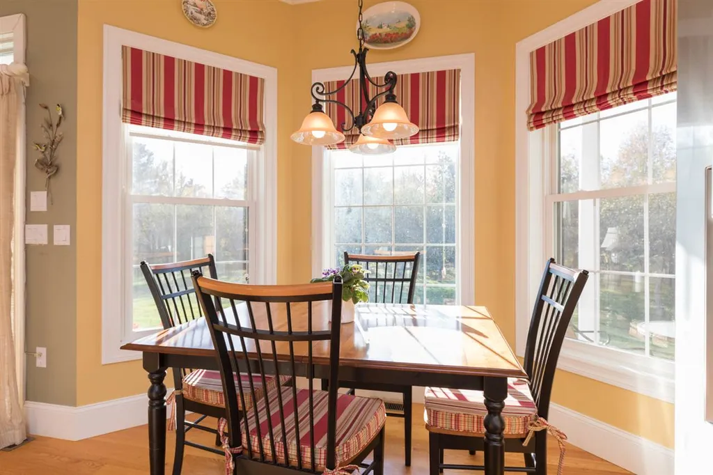 38 Maplevale Road East Kingston NH 03827