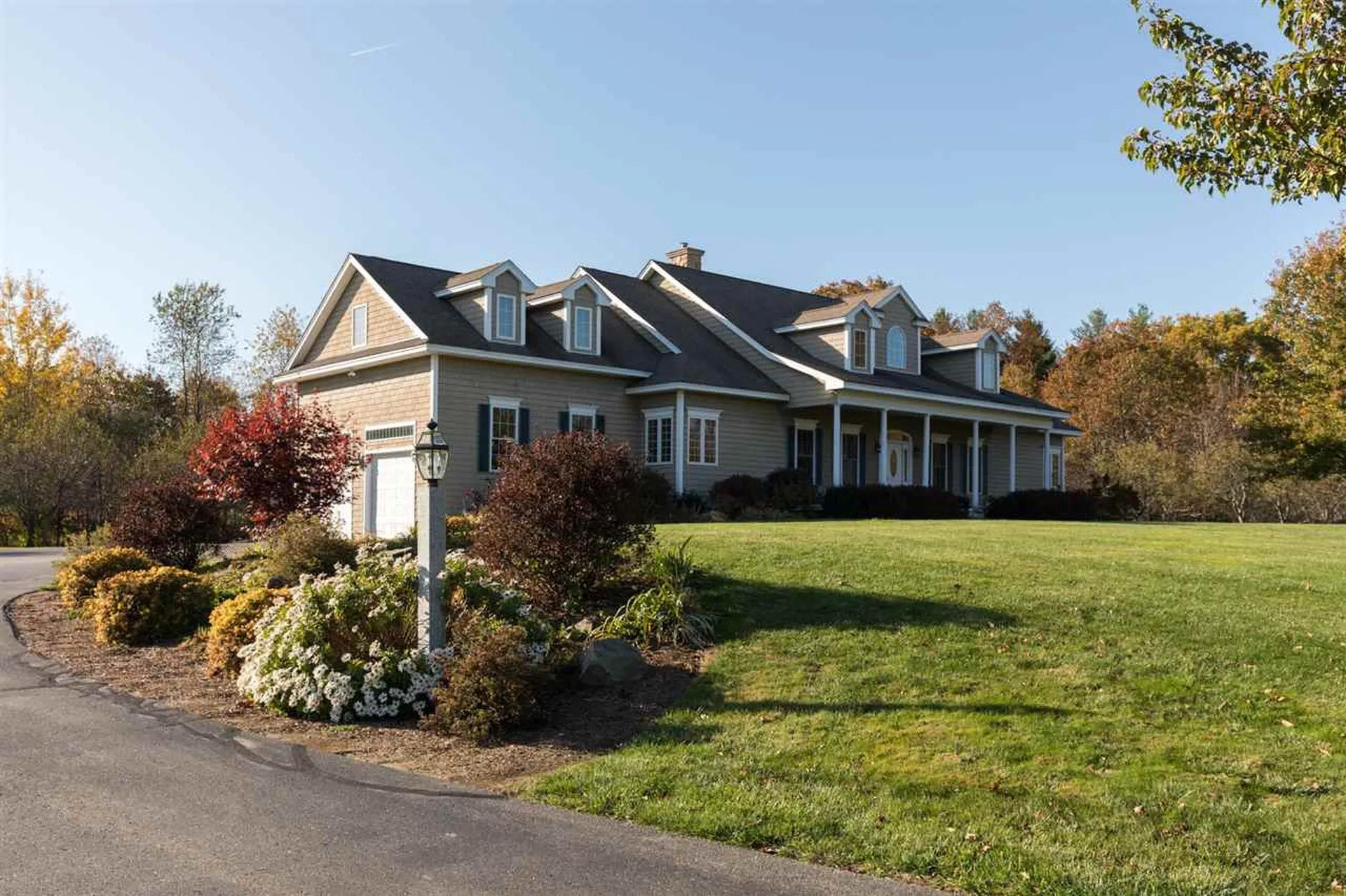 38 Maplevale Road East Kingston NH 03827