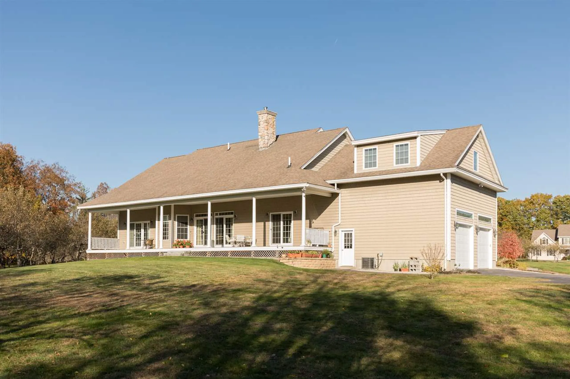 38 Maplevale Road East Kingston NH 03827