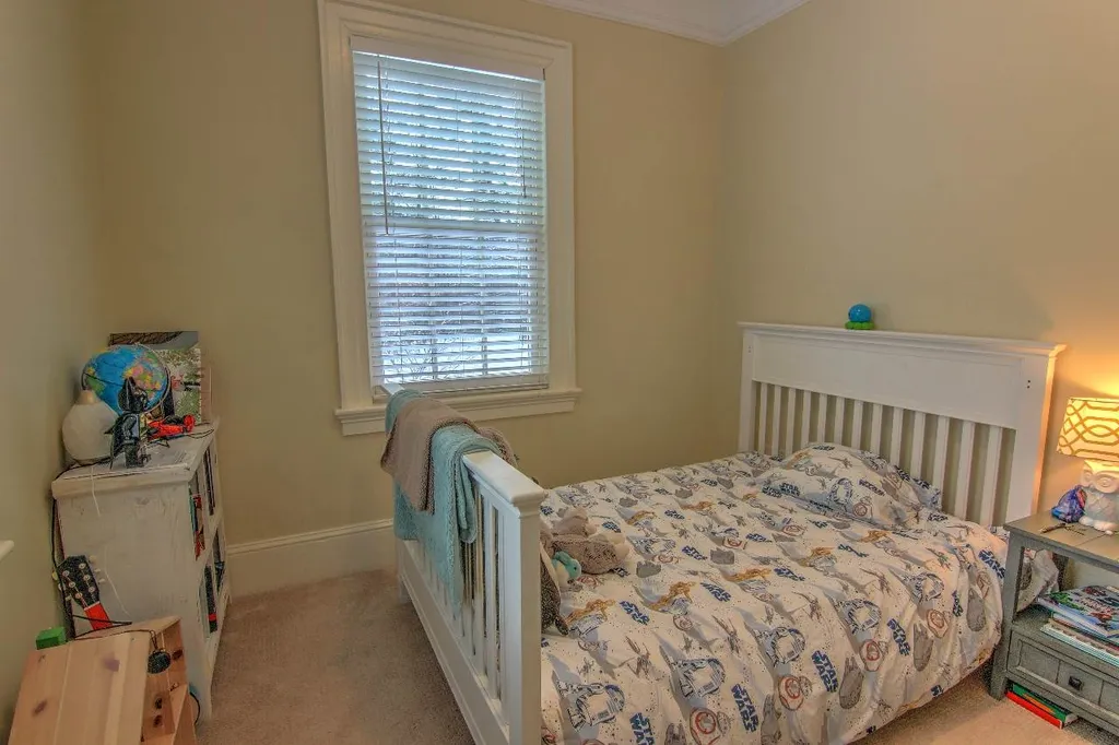 33 Lyme Road Hanover NH 03755