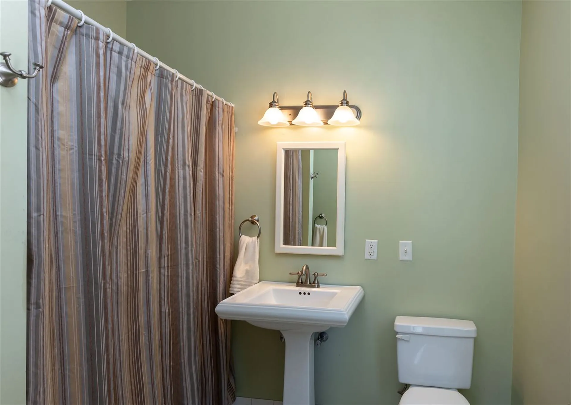 33 Lyme Road Hanover NH 03755