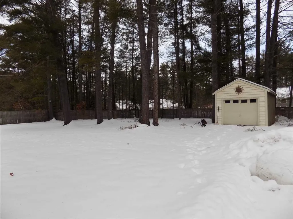 22 Eastland Street Fryeburg ME 04037