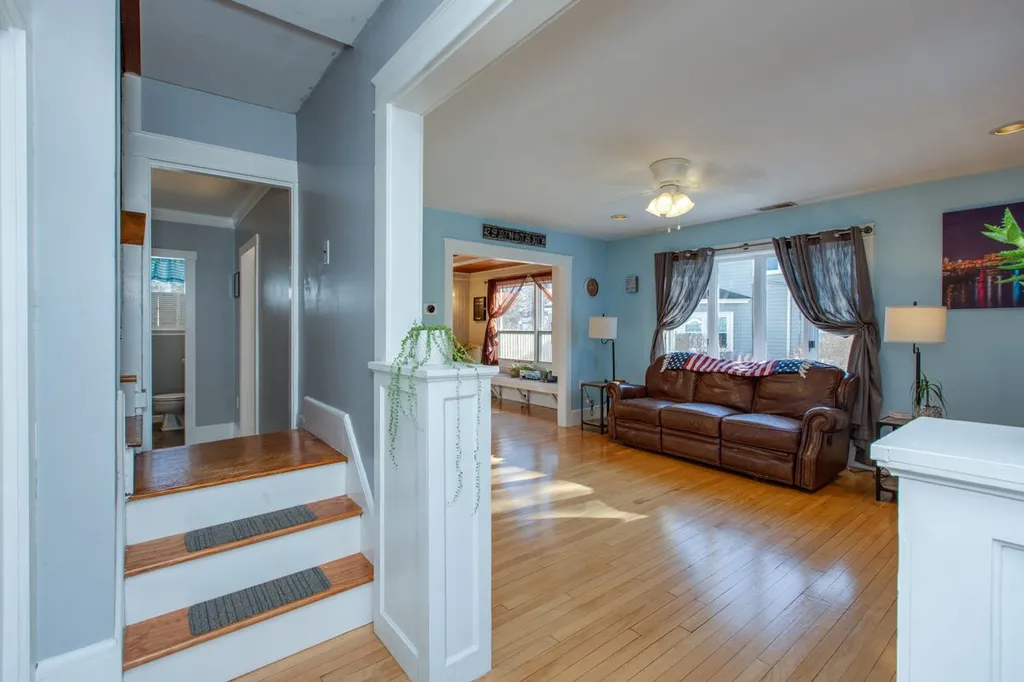 89 Hubbard Street Manchester NH 03104