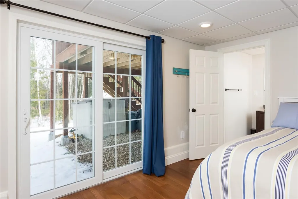 18 Treys Way Epping NH 03042
