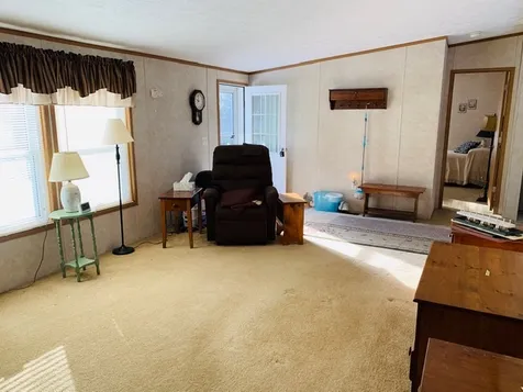 263 Bow Street Northwood NH 03261