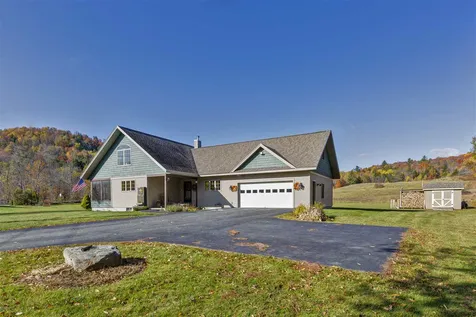 27 Dunham Road Bethel VT 05032