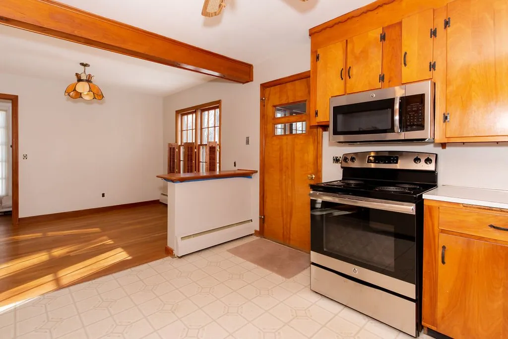 69 Bellamy Road Dover NH 03820