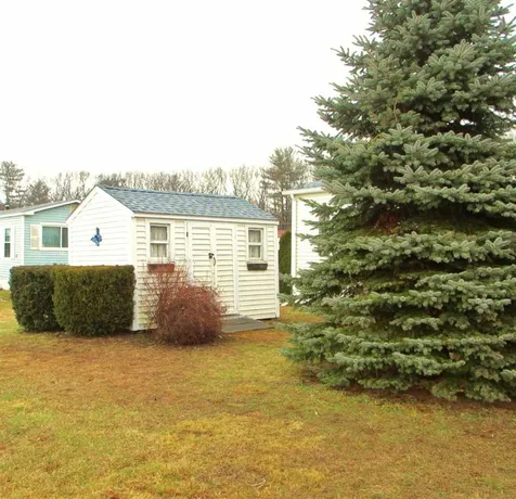 32 Tricia Street Seabrook NH 03874