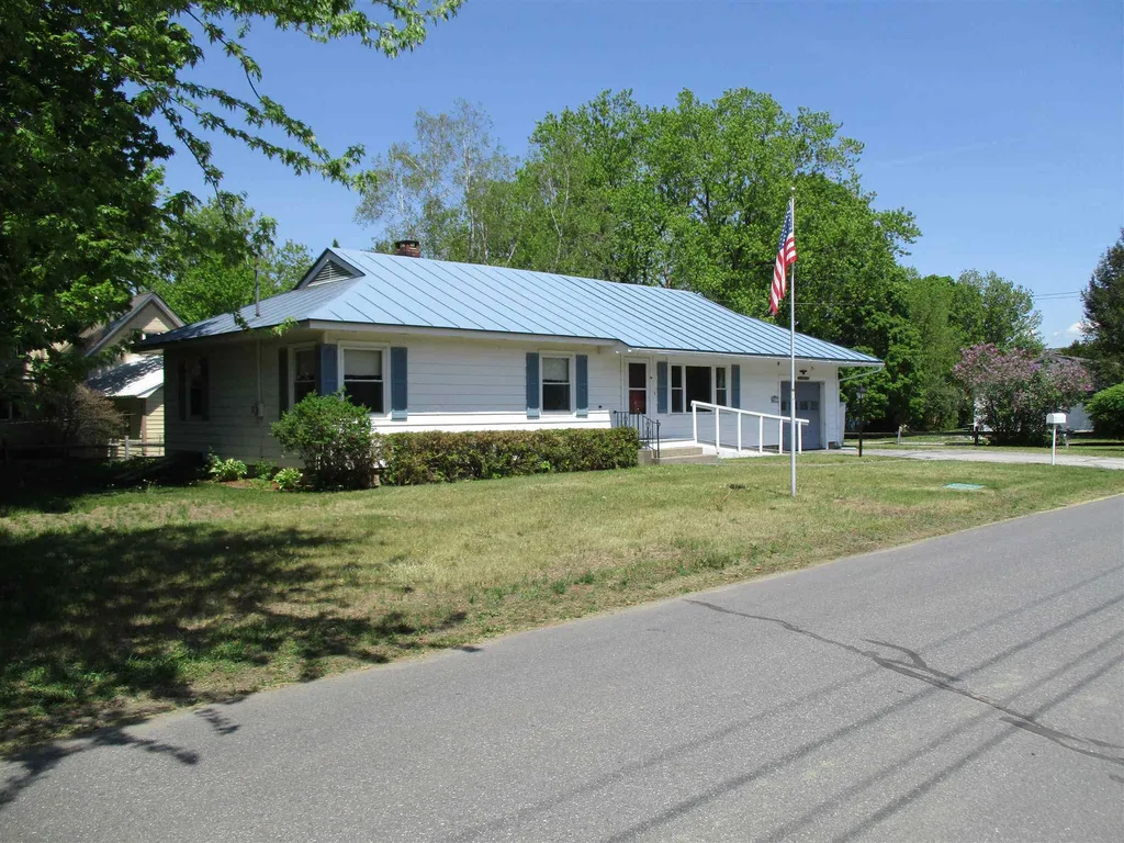 15 Fairview Street Randolph VT 05060