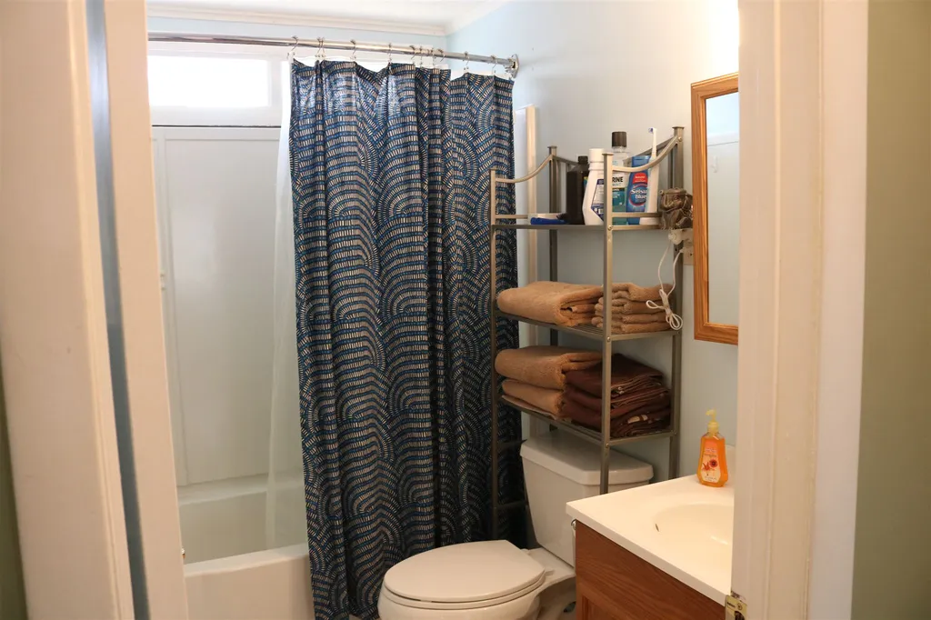 98 Meadow Pond Road Gilmanton NH 03237