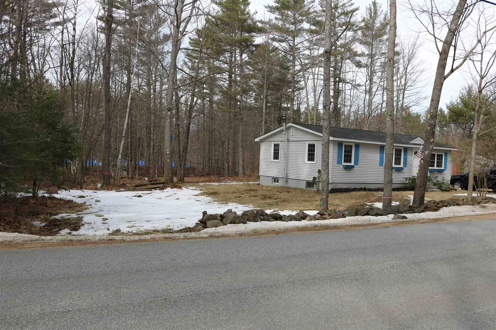 98 Meadow Pond Road Gilmanton NH 03237