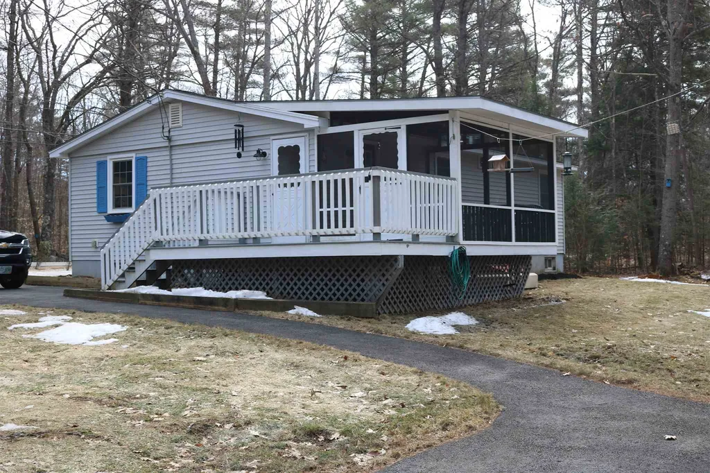 98 Meadow Pond Road Gilmanton NH 03237