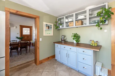29 Cedar Street Laconia NH 03246