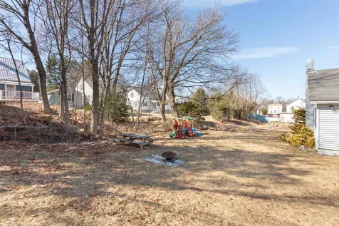 29 Cedar Street Laconia NH 03246