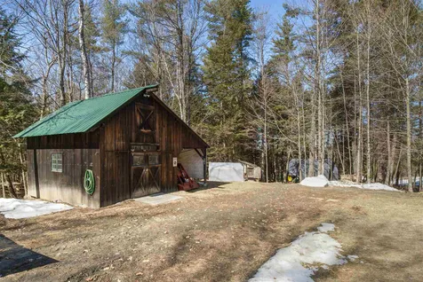 100 Nolan Bend Hartford VT 05001