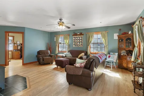 100 Nolan Bend Hartford VT 05001