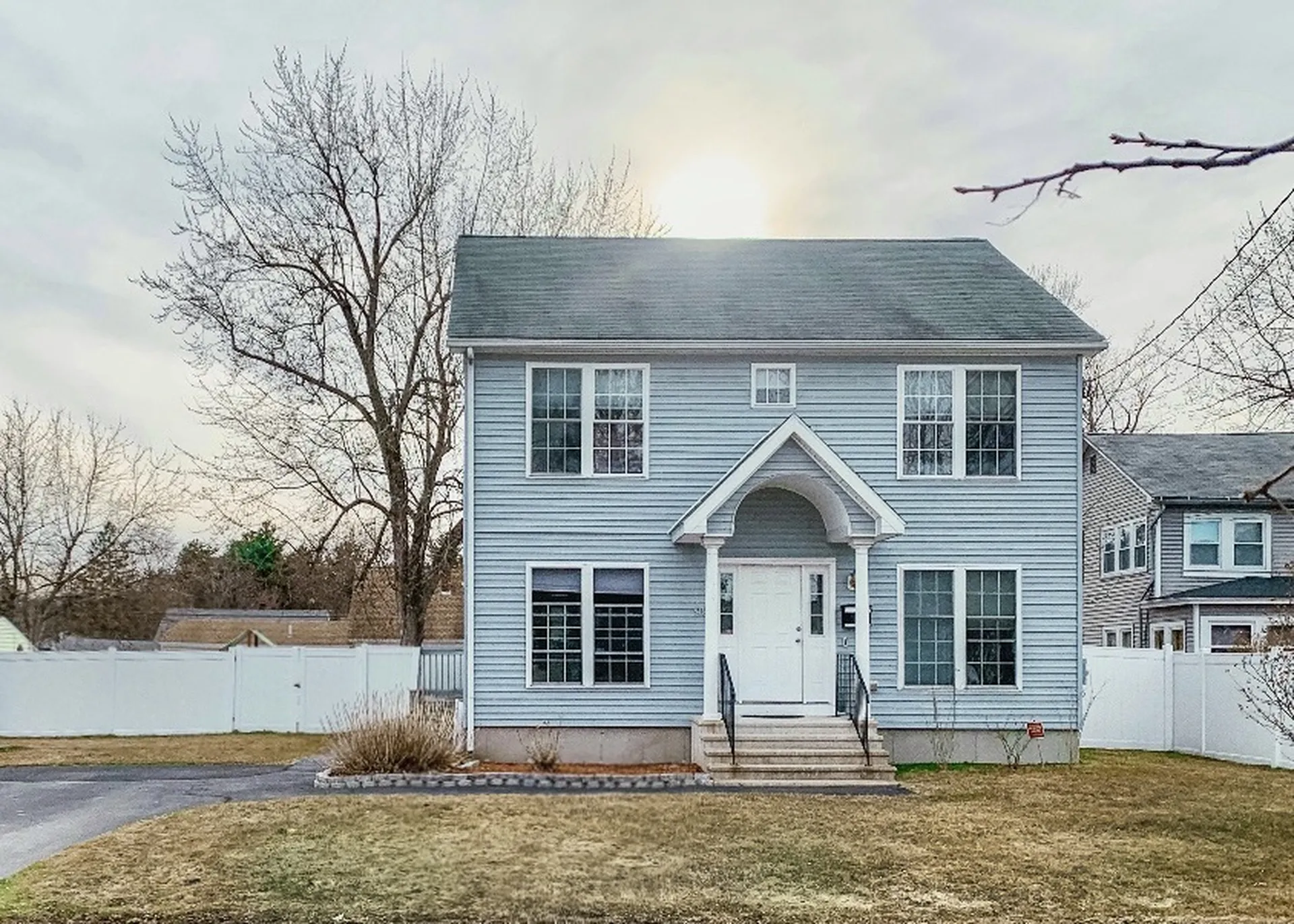 99 Linwood Street Nashua NH 03060-4414