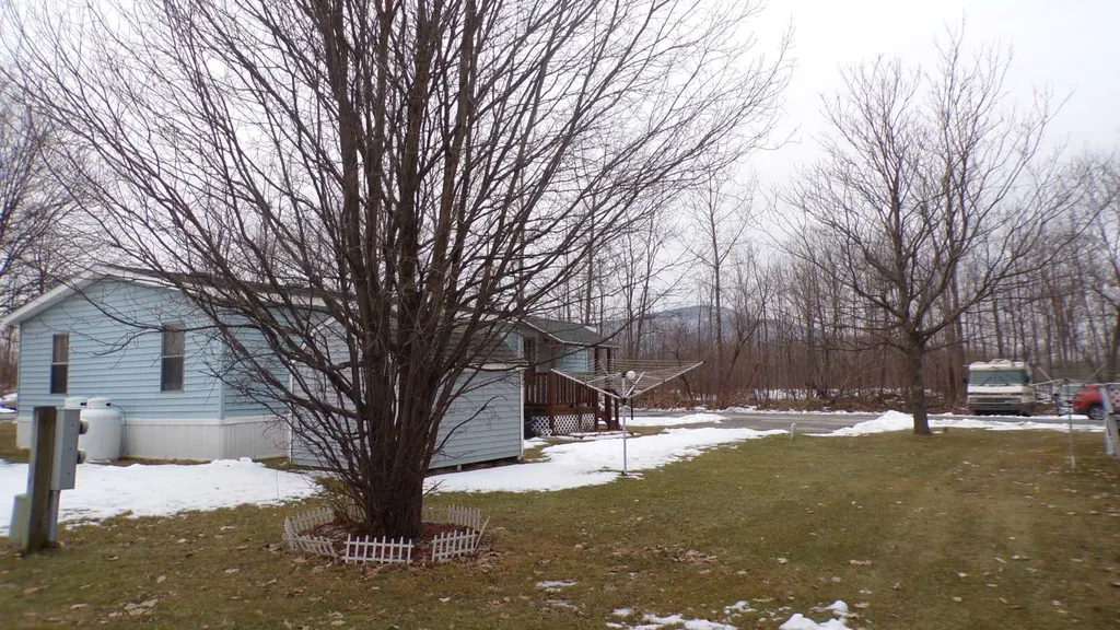 206 Bell Street Bennington VT 05201