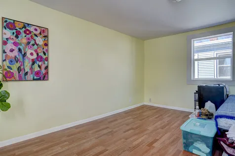 28 Ash Street Nashua NH 03060